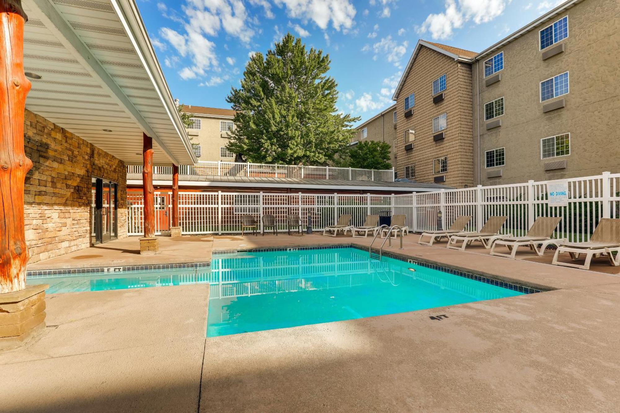 Stoney Creek Hotel Columbia Exterior photo