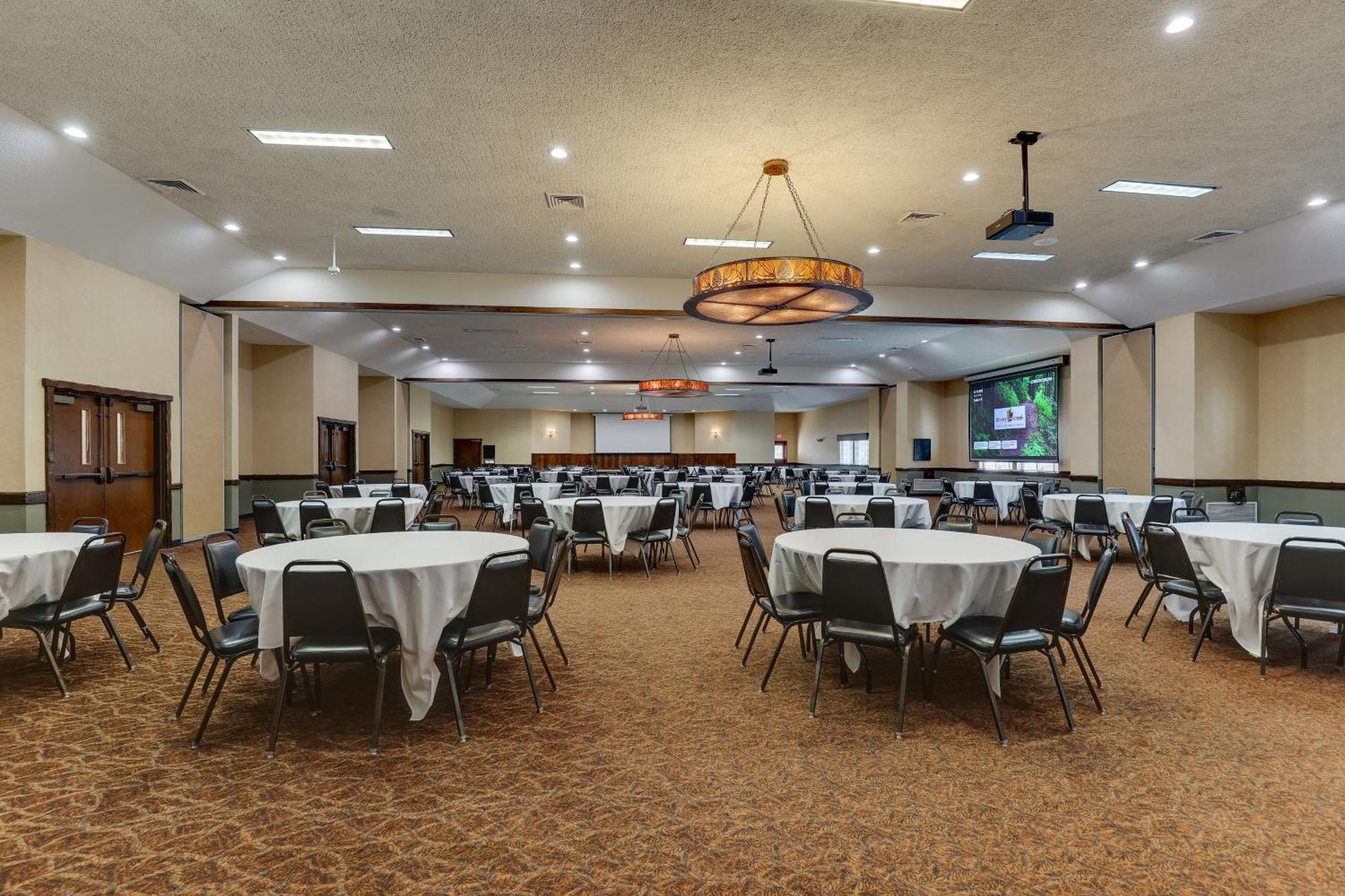 Stoney Creek Hotel Columbia Exterior photo